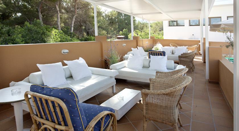 Hotel & Spa Entre Pinos-Adults Only Es Caló Exterior photo