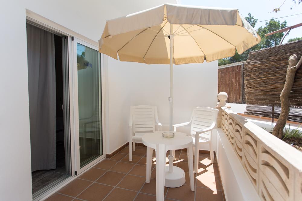 Hotel & Spa Entre Pinos-Adults Only Es Caló Exterior photo